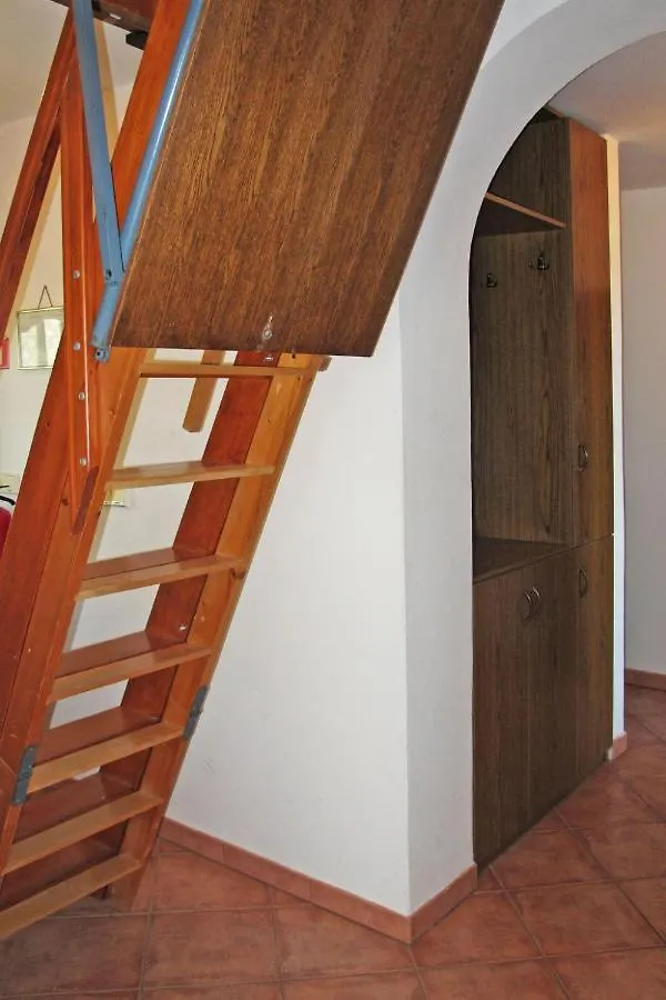 Apartment Villa Ursa - PUL320 Pjescana Uvala